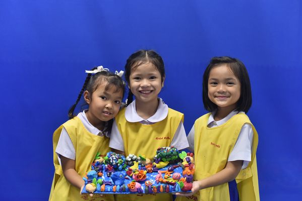 โรงเรียนปรีชานุศาสน์